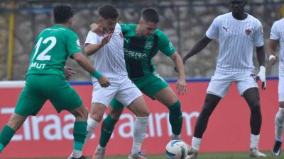 BURSA'NIN İNEGÖL İLÇESİNDE KAFKASSPOR İLE KUPA MAÇINDA OYNAYAN HATAYSPOR FUTBOLCUSU