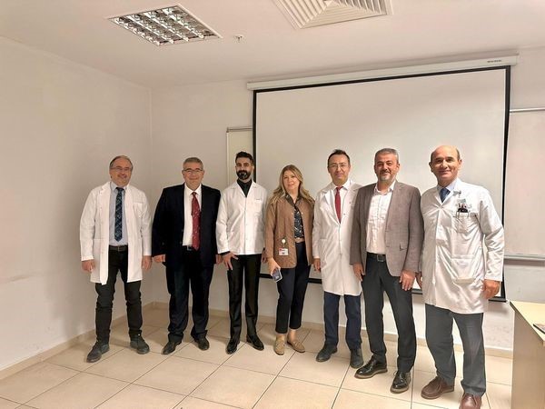 MEAH’TA DR. BERTAN ORTOPEDİ VE TRAVMATOLOJİNİN YENİ UZMANI OLDU