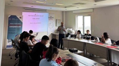 GİRİŞİMCİLİK ALANINDA ÖĞRENCİLERİN KENDİ YETKİNLİKLERİNİN FARKINA VARARAK UYGULAMAYA YÖNELİK OLUMLU