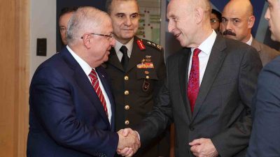 MİLLİ SAVUNMA BAKANI GÜLER, İNGİLİZ MEVKİDAŞI HEALEY İLE GÖRÜŞTÜ