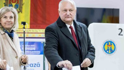 MOLDOVA'DA CUMHURBAŞKANLIĞI SEÇİMİ VE AVRUPA BİRLİĞİ'NE (AB) KATILIM REFERANDUMU İÇİN
