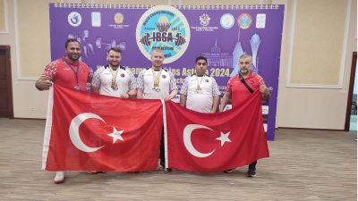 DÜNYA GÖRME ENGELLİLER HALTER ŞAMPİYONASI'NDA MÜCADELE EDEN MİLLİ SPORCU MUHAMMET