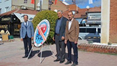 KÜTAHYA'NIN TAVŞANLI İLÇESİNDE MUHTARLAR GÜNÜ, CUMHURİYET MEYDANI’NDA DÜZENLENEN TÖRENLE KUTLANDI.