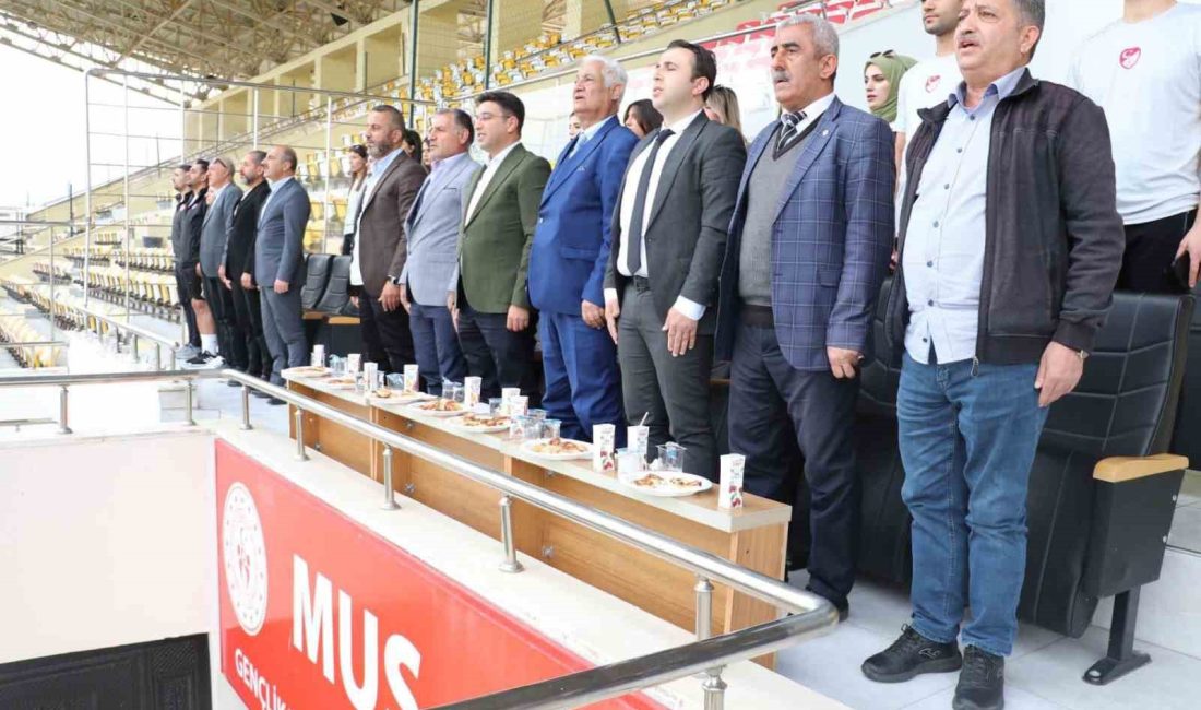 MUŞ’TA 2024-2025 FAAL FUTBOL HAKEMLERİ VE GÖZLEMCİLERİ SEZONUNUN AÇILIŞI YAPILDI.