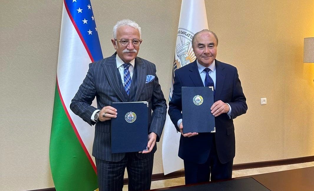 NECMETTİN ERBAKAN ÜNİVERSİTESİ (NEÜ) REKTÖRÜ PROF. DR. CEM ZORLU, BERABERİNDEKİ