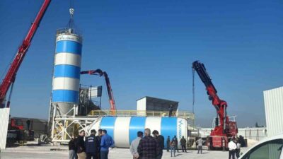 BURSA'NIN NİLÜFER İLÇESİNİN GÖBEĞİNE KAÇAK OLARAK KURULAN NİLÜFER BELEDİYESİ TARAFINDAN