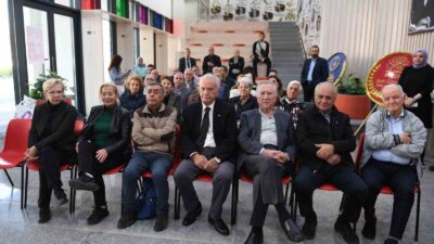 Osmangazi Belediyesi tarafından düzenlenen ‘1 Kitap 1 Yazar’ buluşmaları etkinliğinin