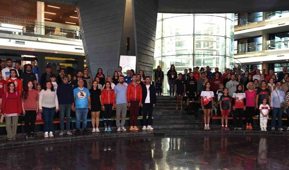 OSMANGAZİ BELEDİYESİ’NİN EV SAHİPLİĞİNDE ,7 ÜLKEDEN 457 SPORCUNUN KATILIMIYLA DÜZENLENEN