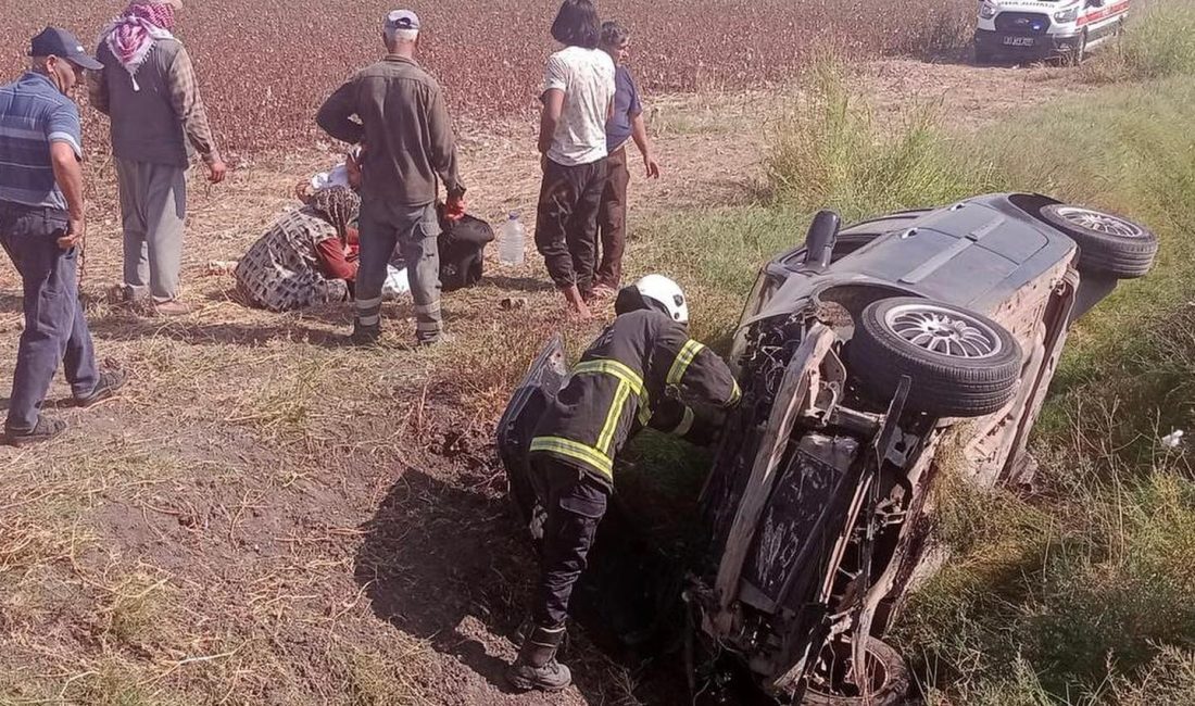 HATAY'DA ŞARAMPOLE DEVRİLEN OTOMOBİLDEKİ 4 KİŞİ YARALANDI.