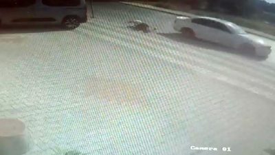 ANTALYA’DA OTOMOBİLİN ÇARPTIĞI YAYA YARALANDI