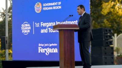 ÖZBEKİSTAN, EKONOMİSİNİ GELİŞTİRMEK VE ÇEŞİTLENDİRMEK İÇİN ÇEŞİTLİ ETKİNLİKLER DÜZENLİYOR.