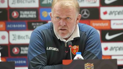 KARADAĞ TEKNİK DİREKTÖRÜ ROBERT PROSİNECKİ, 1-0 KAYBETTİKLERİ TÜRKİYE MAÇI SONRASI