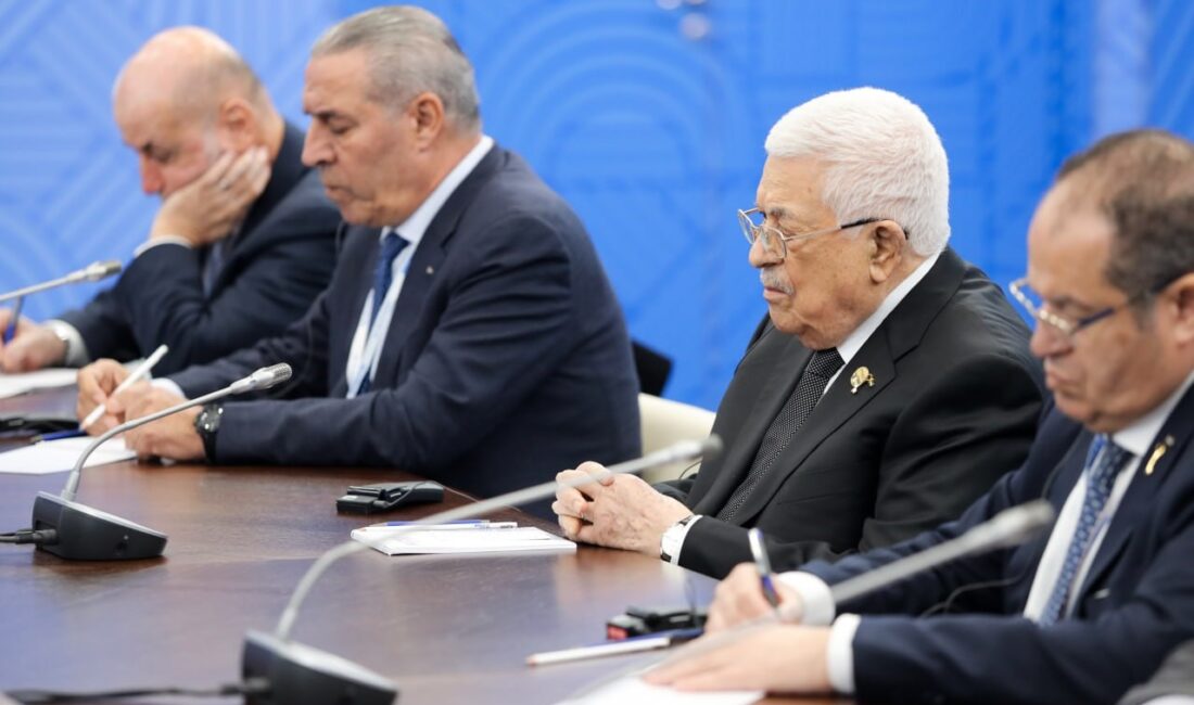PUTİN, FİLİSTİN DEVLET BAŞKANI ABBAS İLE GÖRÜŞTÜ