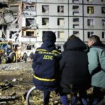 rusya harkovda sivillerin bulundugu binayi hedef aldi 1 olu 8270ffd