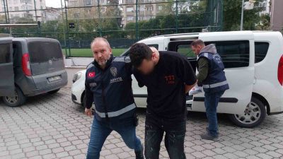 Y.M.(29)  POLİS TARAFINDAN KAÇARKEN YAKALANDI.