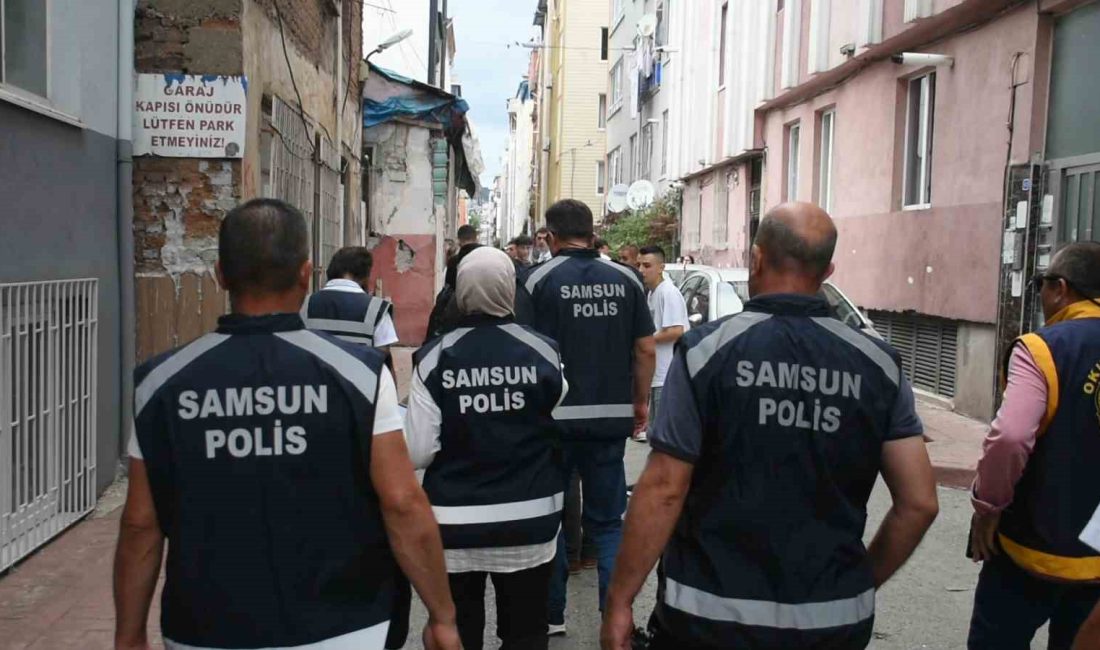 SAMSUN'DA OKUL ÇEVRELERİNDE YAPILAN DENETİMLERDE BİN 189 KİŞİ SORGULANDI. 18