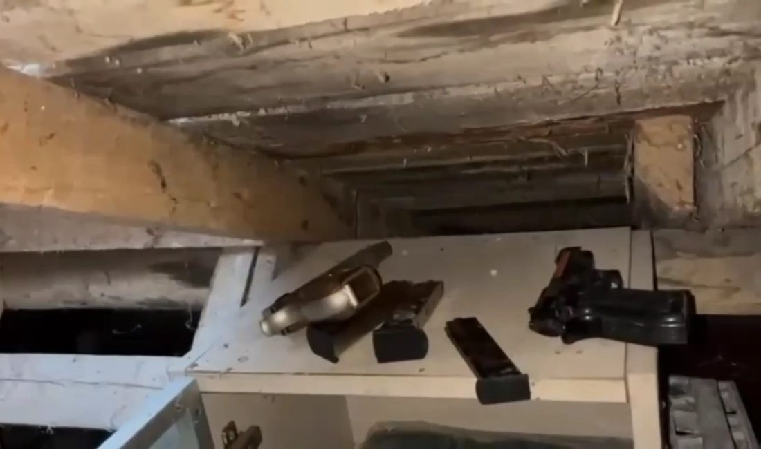 SAMSUN'UN 5 İLÇESİNDE POLİS TATAFINDAN DÜZENLENEN EŞ ZAMANLI SİLAH OPERASYONUNDA