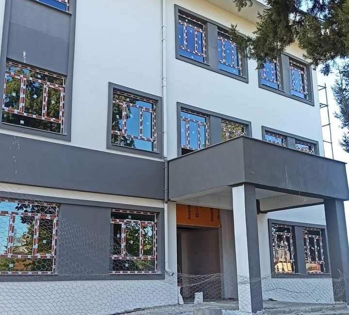 MANİSA'NIN SARIGÖL İLÇESİNDE İNŞAATI TAMAMLANAN VE SON HAZIRLIKLARI YAPILAN ŞEHİT