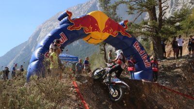 DÜNYANIN ÖNDE GELEN ENDURO MOTOSİKLET SPORCULARININ YER ALDIĞI SEA TO