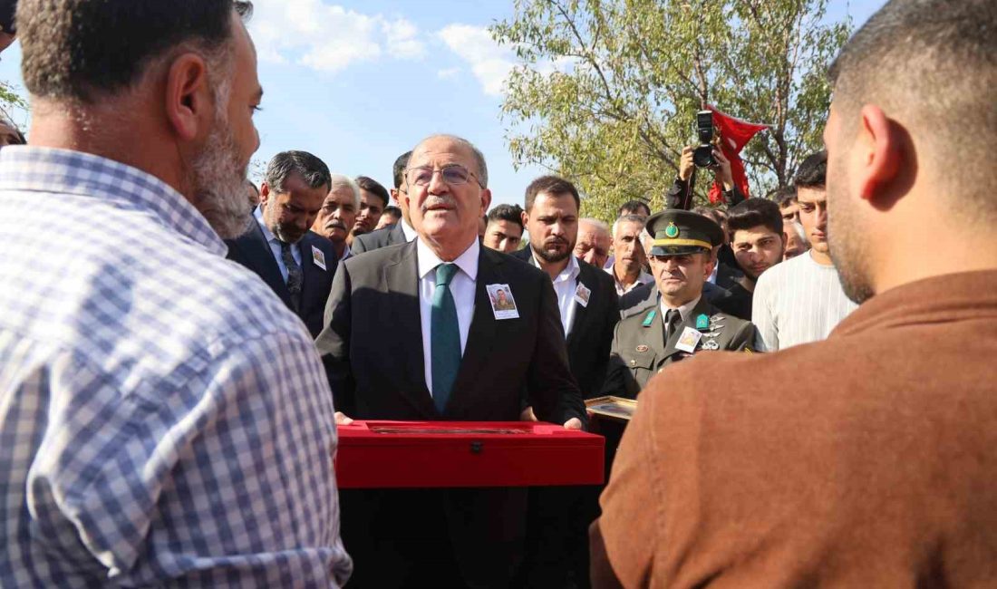 IRAK’IN KUZEYİNDE PENÇE-KİLİT HAREKATI BÖLGESİNDE TACİZ ATEŞİ SONRASINDA ŞEHİT DÜŞEN