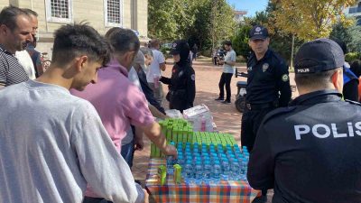 İSTANBUL BÜYÜKÇEKMECE'DE GEÇTİĞİMİZ YIL YARDIM İÇİN GİTTİĞİ EVİN İÇİNDEN BERKE