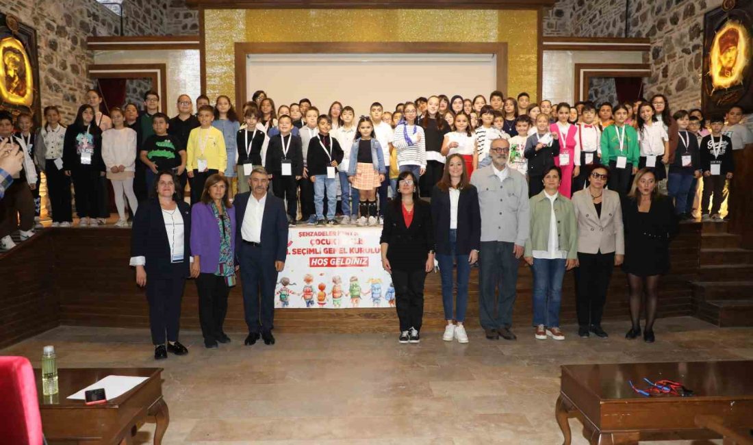 ŞEHZADELER KENT KONSEYİ ÇOCUK MECLİSİ’NİN YENİ YÜRÜTME KURULU ÜYELERİ YAPILAN