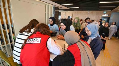 ÜNİVERSİTE GENÇLİĞİNİN VAZGEÇİLMEZ ADRESİ OLAN SELÇUKLU GENÇLİK MECLİSİ’NİN YENİ ÜYELERİNE