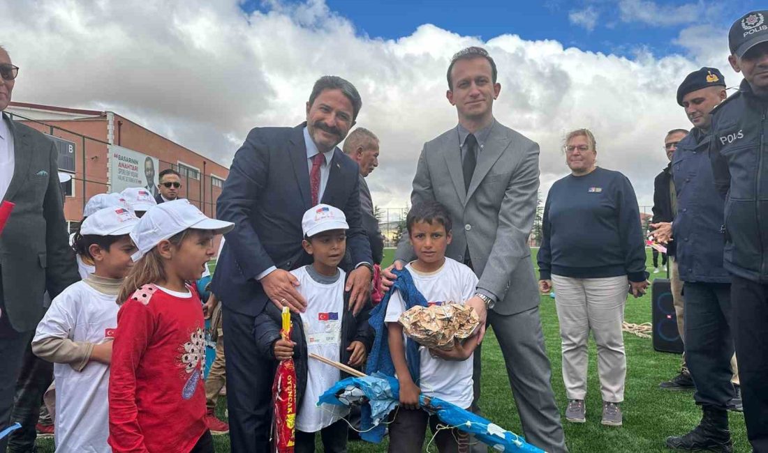 SEYİTGAZİ'DE MEVSİMLİK İŞÇİLERİN ÇOCUKLARI SPORLA BULUSEYİTGAZİ'DE MEVSİMLİK İŞÇİLERİN ÇOCUKLARI SPORLA