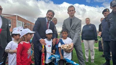 SEYİTGAZİ'DE MEVSİMLİK İŞÇİLERİN ÇOCUKLARI SPORLA BULUSEYİTGAZİ'DE MEVSİMLİK İŞÇİLERİN ÇOCUKLARI SPORLA