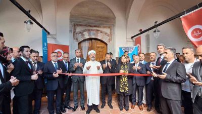 EYÜPSULTAN CAMİİ’NİN YANINDA BULUNAN SOKULLU MEHMET PAŞA KÜLLİYESİ'NİN AÇILIŞINDA KONUŞAN