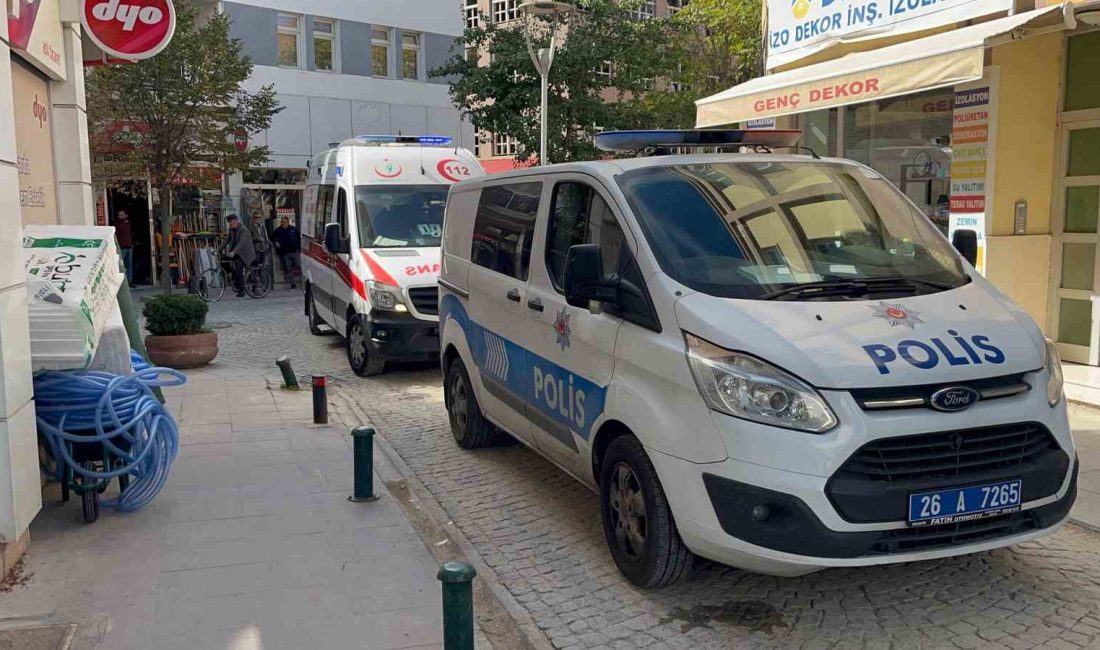 ESKİŞEHİR'DE 2 ARKADAŞ ARASINDA ÇIKAN TARTIŞMANIN KAVGAYA DÖNÜŞMESİ SONUCUNDA 1
