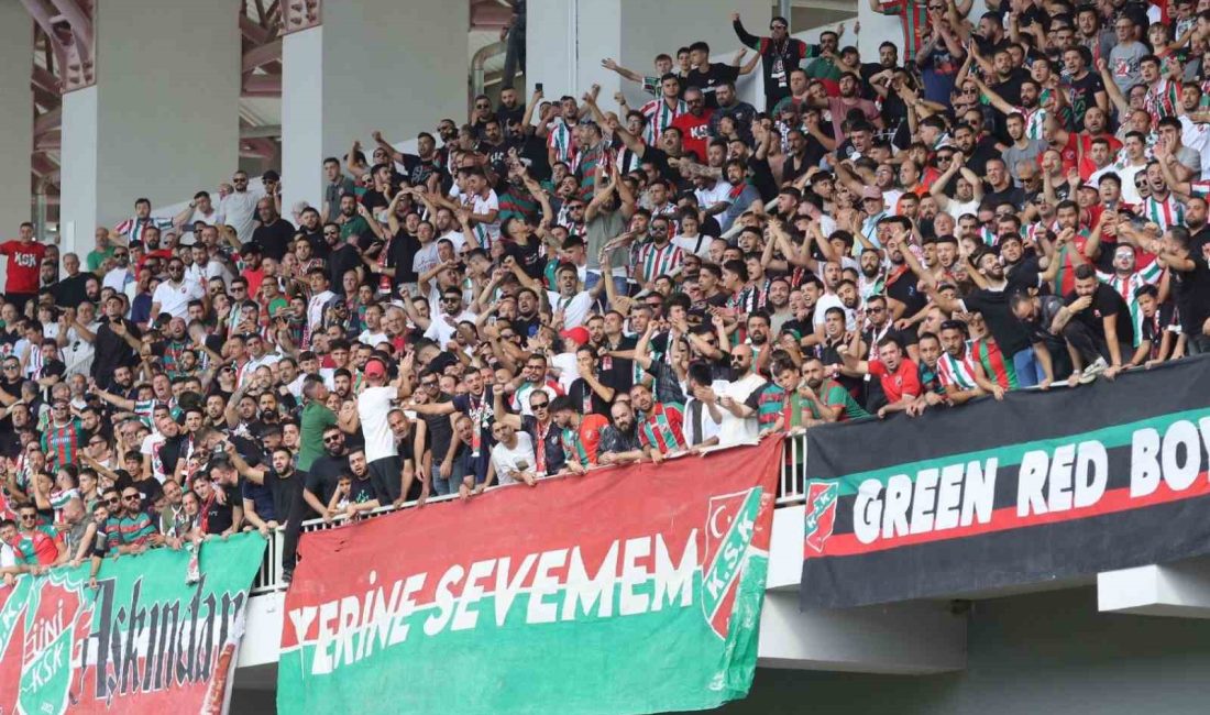 KUŞADASISPOR-KARŞIYAKA MAÇINDAN FOTOĞRAFLAR.