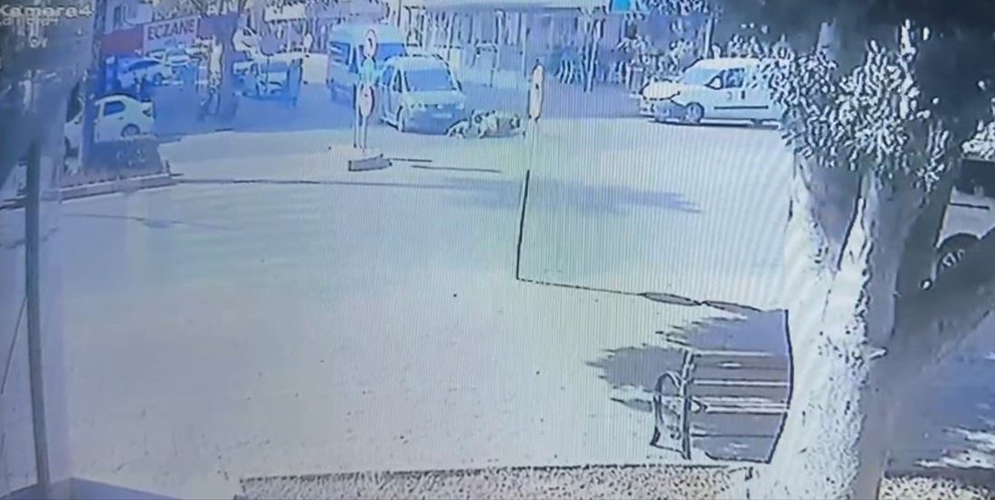 ANTALYA’DA SEYİR HALİNDEKİ MOTOSİKLET SÜRÜCÜSÜNÜN TALİ YOLDAN ÇIKAN ARACA ÇARPMAMAK