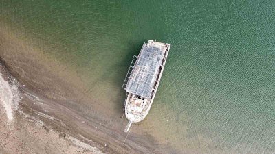 KURAKLIK, TOKAT'IN ALMUS BARAJI'NDAKİ YILLAR ÖNCE BATAN "TİTANİK" GEMİSİNİ TAMAMEN