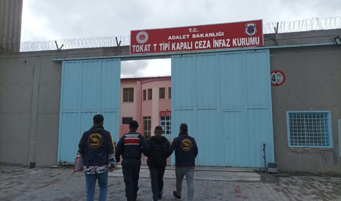 TOKAT İL JANDARMA KOMUTANLIĞI EKİPLERİ DÜZENLEDİĞİ OPERASYONLA ARANAN İKİ ŞÜPHELİYİ