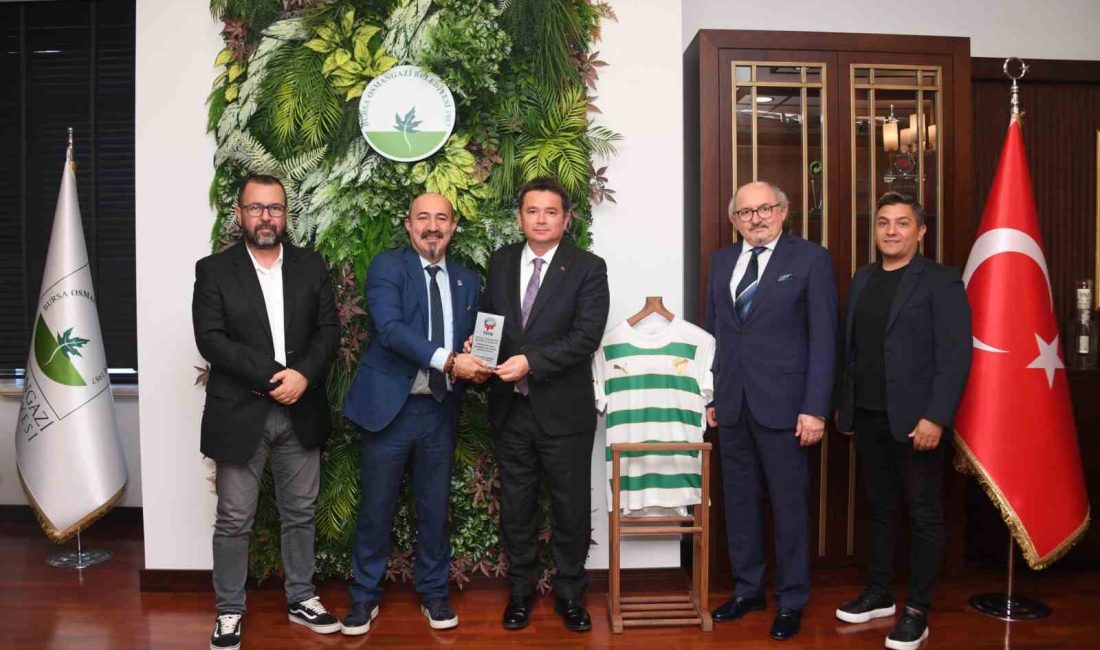 TSYD Bursa Şubesi yönetimi Osmangazi Belediye Başkanı Erkan Aydın’ı makamında