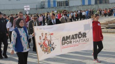 SAMSUN'UN VEZİRKÖPRÜ İLÇESİNDE AMATÖR SPOR HAFTASI KUTLAMALARI COŞKUYLA YAPILDI.