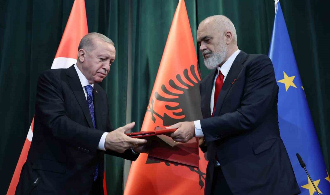CUMHURBAŞKANI RECEP TAYYİP ERDOĞAN’IN ARNAVUTLUK ZİYARETİ SIRASINDA TÜRKİYE İLE ARNAVUTLUK