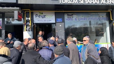 ESKİŞEHİR'DE, UMREYE GÖTÜRME VAADİYLE YÜZLERCE KİŞİYİ DOLANDIRDIĞI İDDİA EDİLEN 5