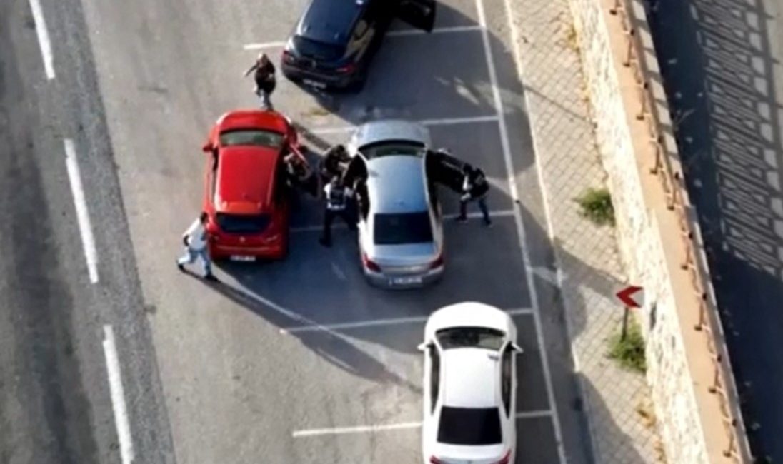 UYUŞTURUCU OPERASYONU HOLLYWOOD FİLMLERİNİ ARATMADI