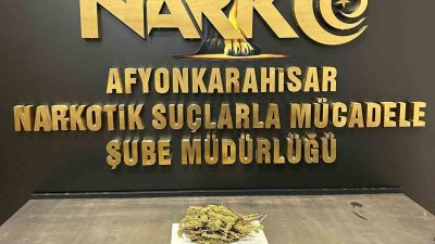 FYONKARAHİSAR’DA POLİS TARAFINDAN GERÇEKLEŞTİRİLEN OPERASYONDA 98.5 GRAM UYUŞTURUCU İLE 17