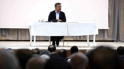 VALİ AYDOĞDU, MUHTARLAR VE ESNAF TEMSİLCİLERİYLE TOPLANTI YAPTI