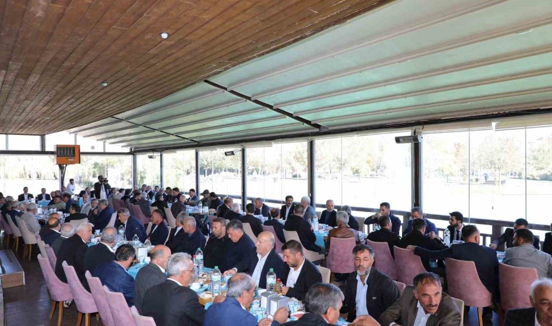 ELAZIĞ VALİSİ NUMAN HATİPOĞLU VE ELAZIĞ BELEDİYE BAŞKANI ŞAHİN ŞERİFOĞULLARI,