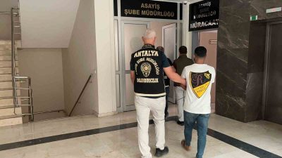 ANTALYA’DA ÖZELLİKLE 70 YAŞ ÜZERİNDEKİ VATANDAŞLARI ARAYARAK KENDİSİNİ KAMU GÖREVLİSİ