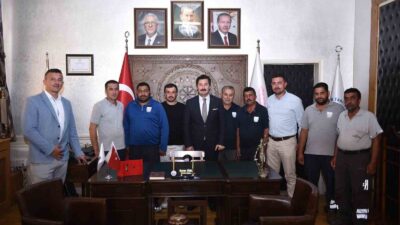 YENİŞEHİR BELEDİYE BAŞKANI ERCAN ÖZEL, UZUN YILLAR YILLIN BELLİ DÖNEMLERİNDE