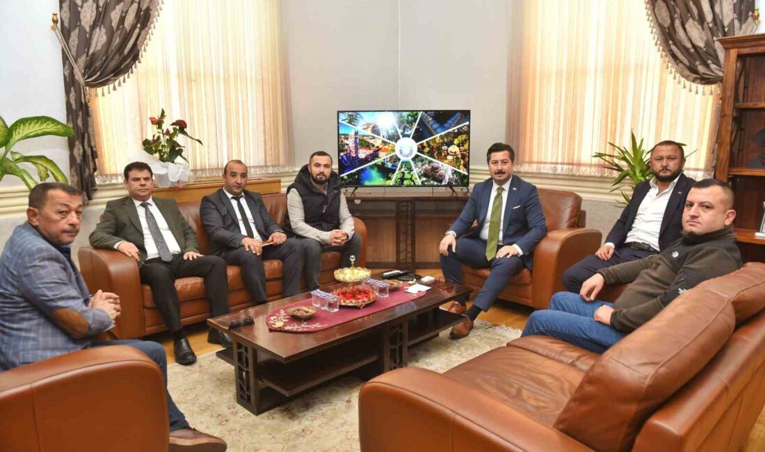 YENİŞEHİR BELEDİYE BAŞKANI ERCAN ÖZEL, YENİŞEHİR CELEPLERİNİ TARİHİ BELEDİYE BİNASI’NDA
