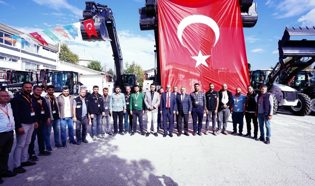 YEŞİLYURT BELEDİYESİ ARAÇ FİLOSUNU GÜÇLENDİRDİ