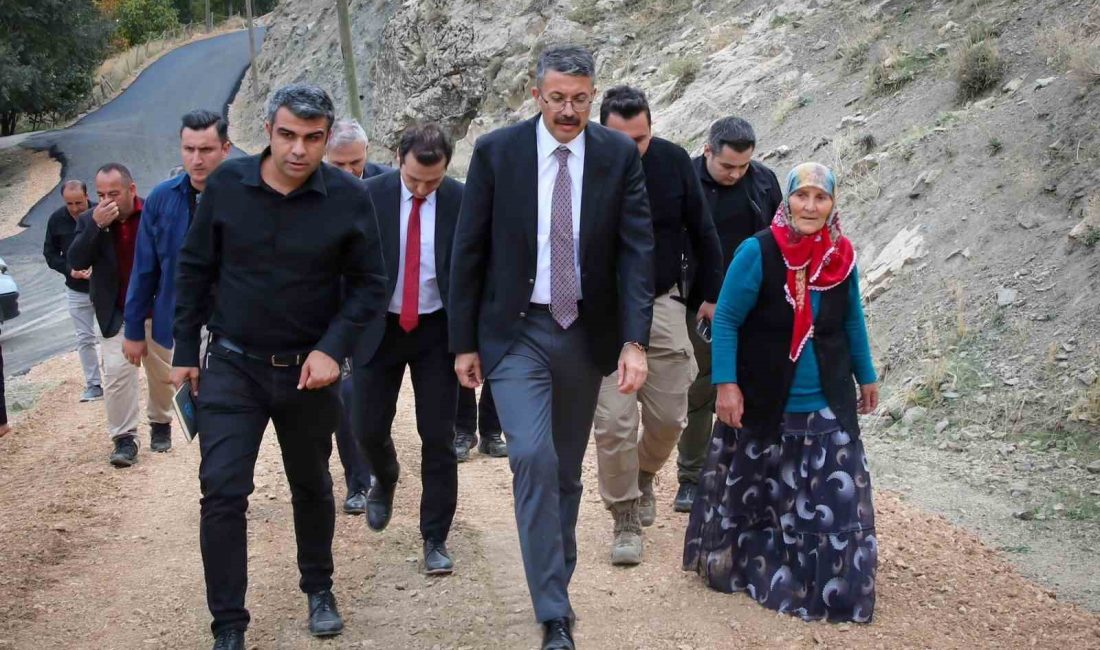 HAKKARİ VALİSİ ALİ ÇELİK, YILLAR SONRA ASFALTA KAVUŞAN YÜKSEKOVA İLÇESİ