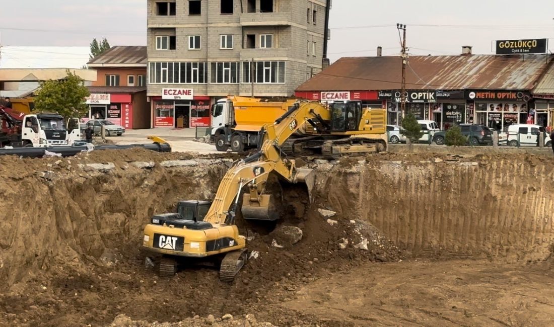 HAKKARİ'NİN YÜKSEKOVA İLÇESİNDE YAPILACAK 100 YATAKLI DEVLET HASTANESİ İNŞAATI İÇİN