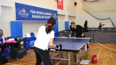Osmangazi Belediyesi’nin destekleriyle Bursa Veteran Masa Tenisçileri Spor Kulübü tarafından